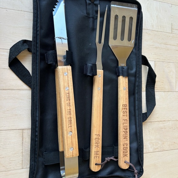 Black Grill Master Set - Beer Koozie and Grill Utentils - Never Used - Picture 2 of 4